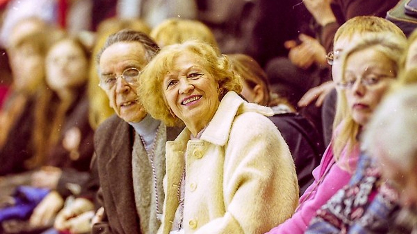 Fedora Kalenčíková s tretím manželom Eugenom Kalmanom počas ME 2001 v Bratislave.