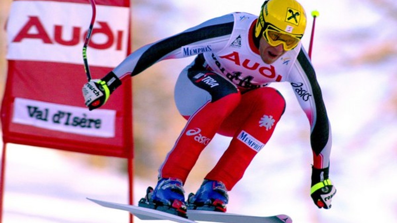 Na olympijských hrách v Nagane mal rakúsky lyžiar Hemann Maier ťažký pád v zjazde. V nasledujúcich dňoch získal dve zlaté medaily.