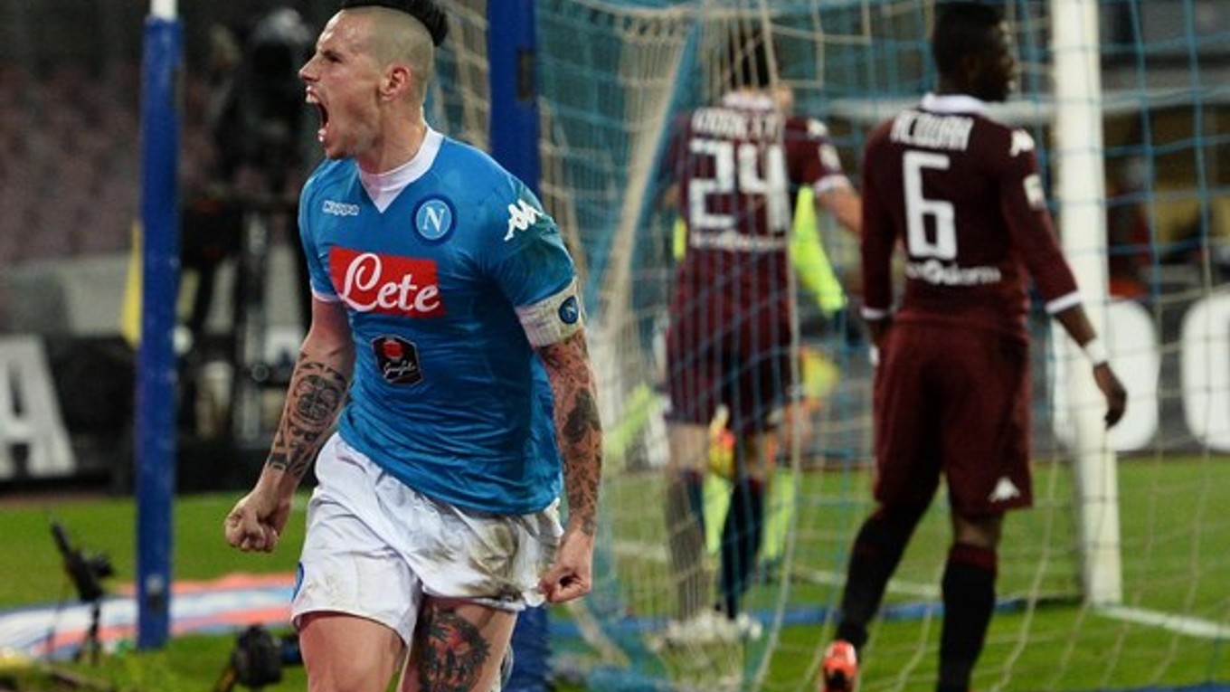 Marek Hamšík sa teší z gólu do siete FC Turín.