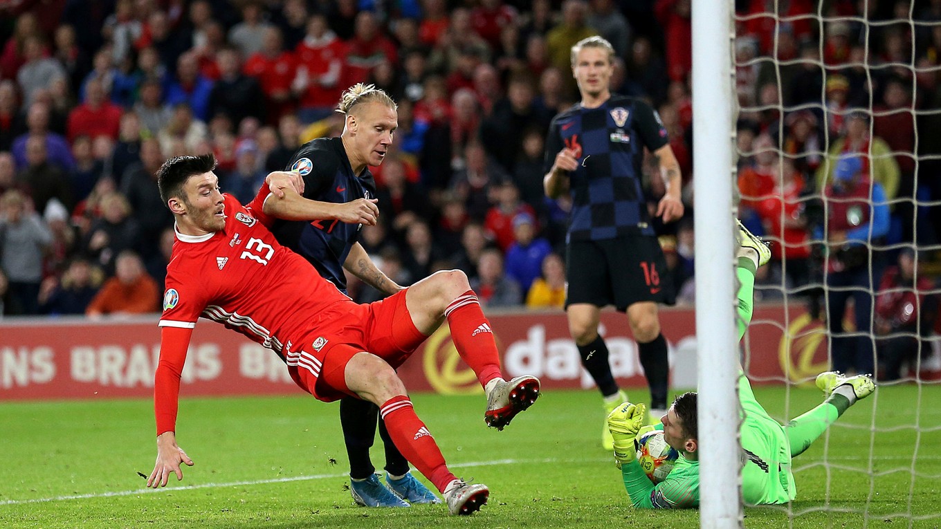 Momentka zo zápasu Wales - Chorvátsko v kvalifikácii EURO 2020.