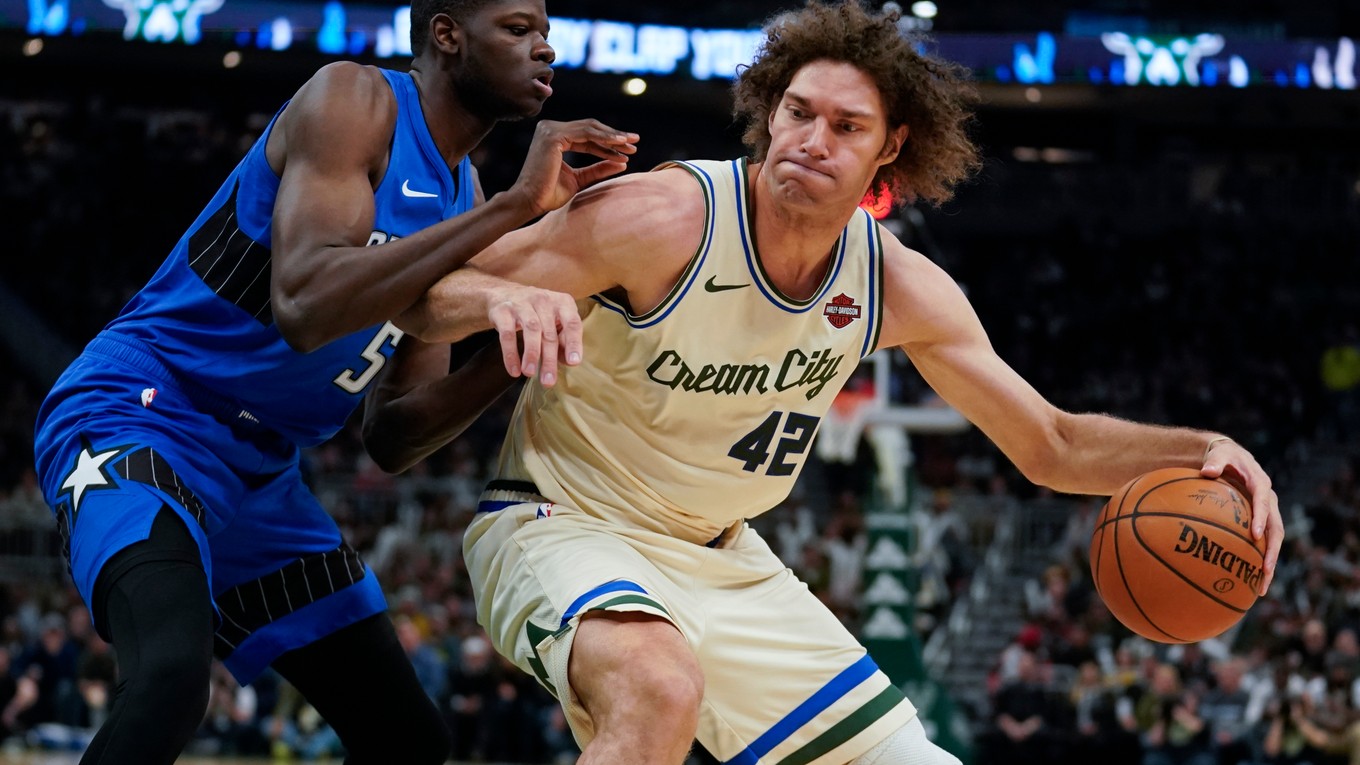 Zápas Milwaukee proti Orlandu.