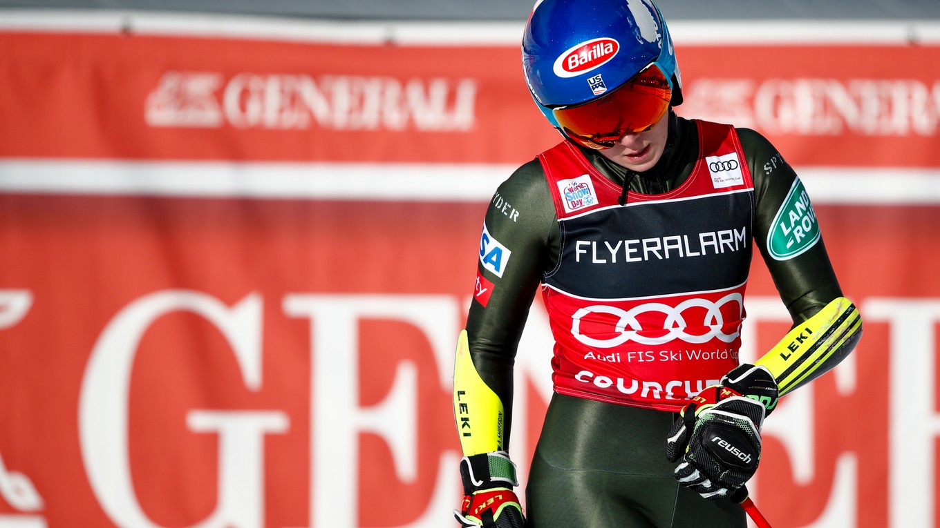Mikaela Shiffrinová v cieli 2. kola obrovského slalomu vo francúzskom Courcheveli.