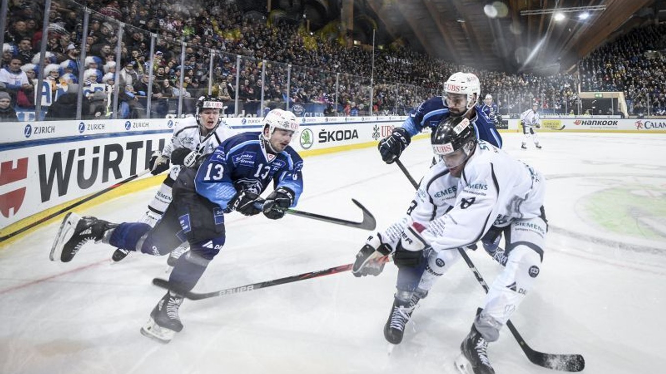 Snímka zo zápasu HC Ambri-Piotta - TPS Turku.