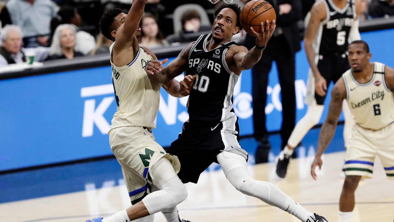 San Antonio - Milwaukee.