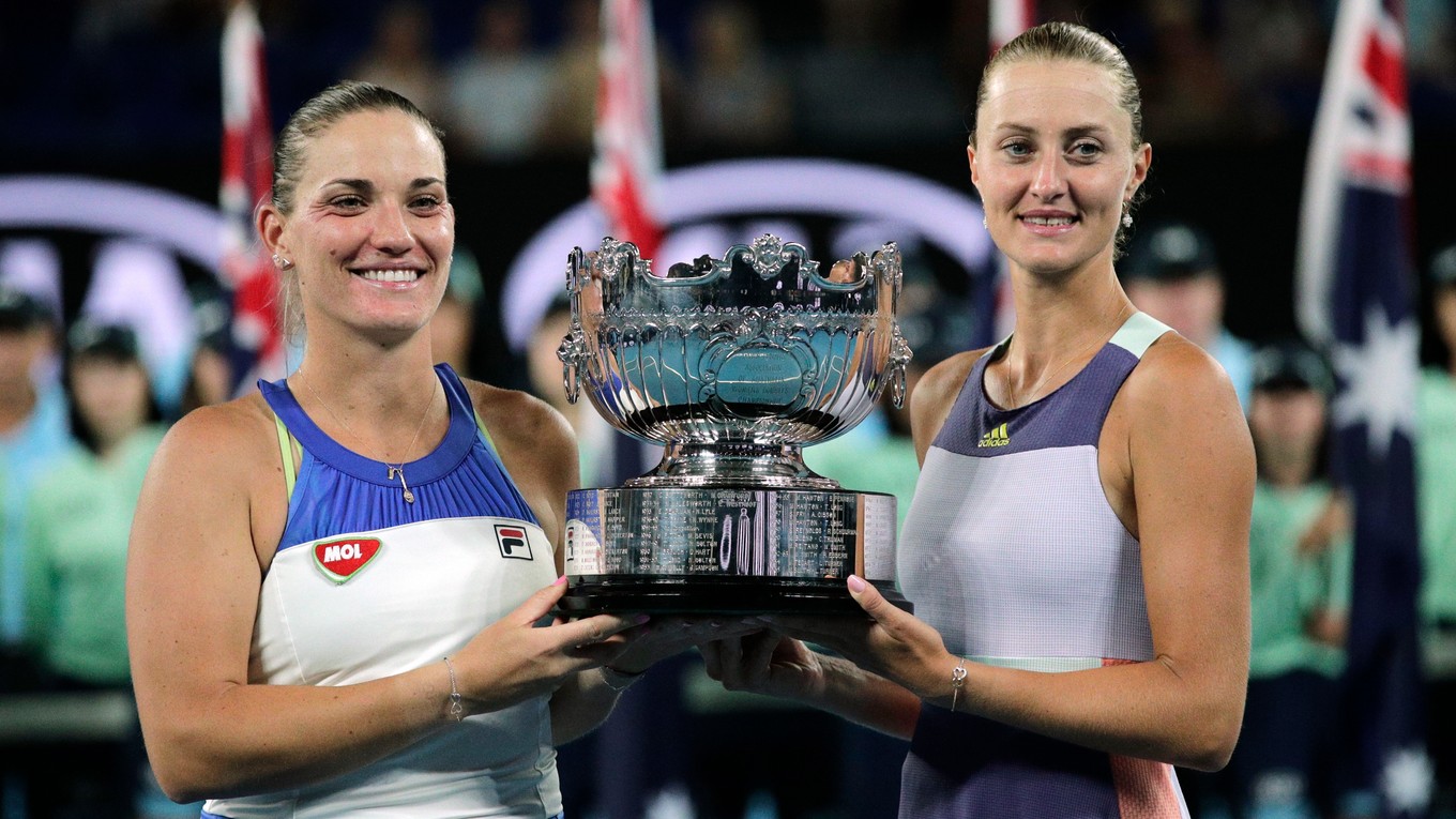 Timea Babosová a Kristina Mladenovicová vyhrali štvorhru na Australian Open 2020.