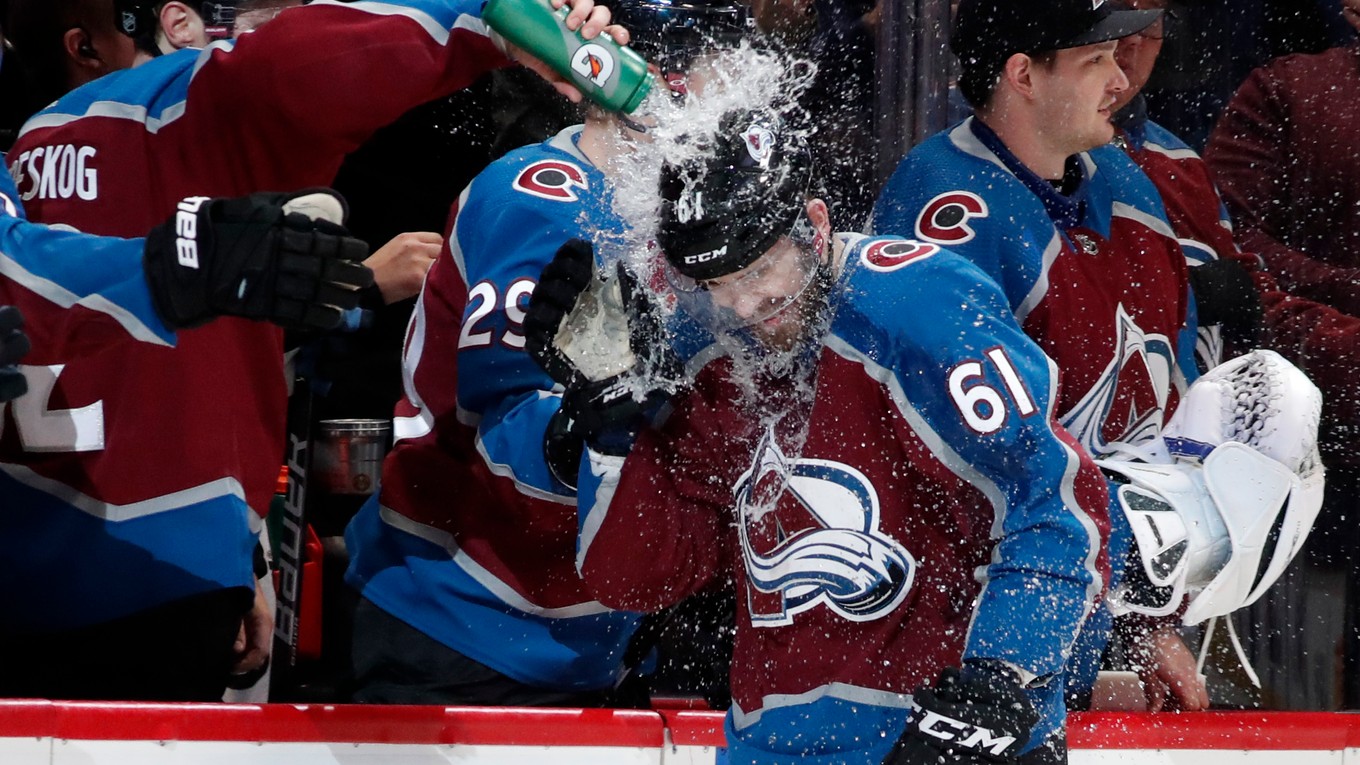 Čech Kaut dostal takúto pochvalu za svoj prvý gól v NHL.