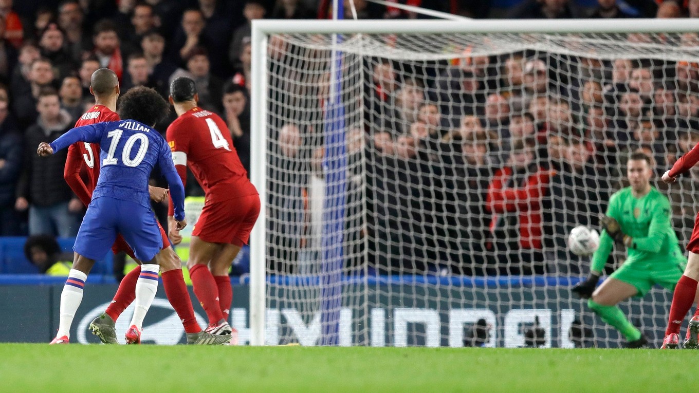 Momentka zo zápasu Chelsea - Liverpool.