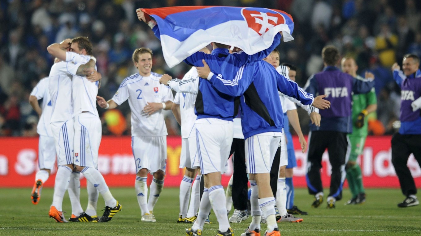 Momentka zo zápasu Slovensko - Taliansko na MS vo futbale 2010.