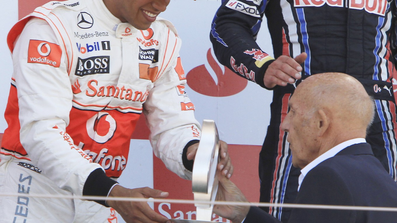 Stirling Moss (vpravo).