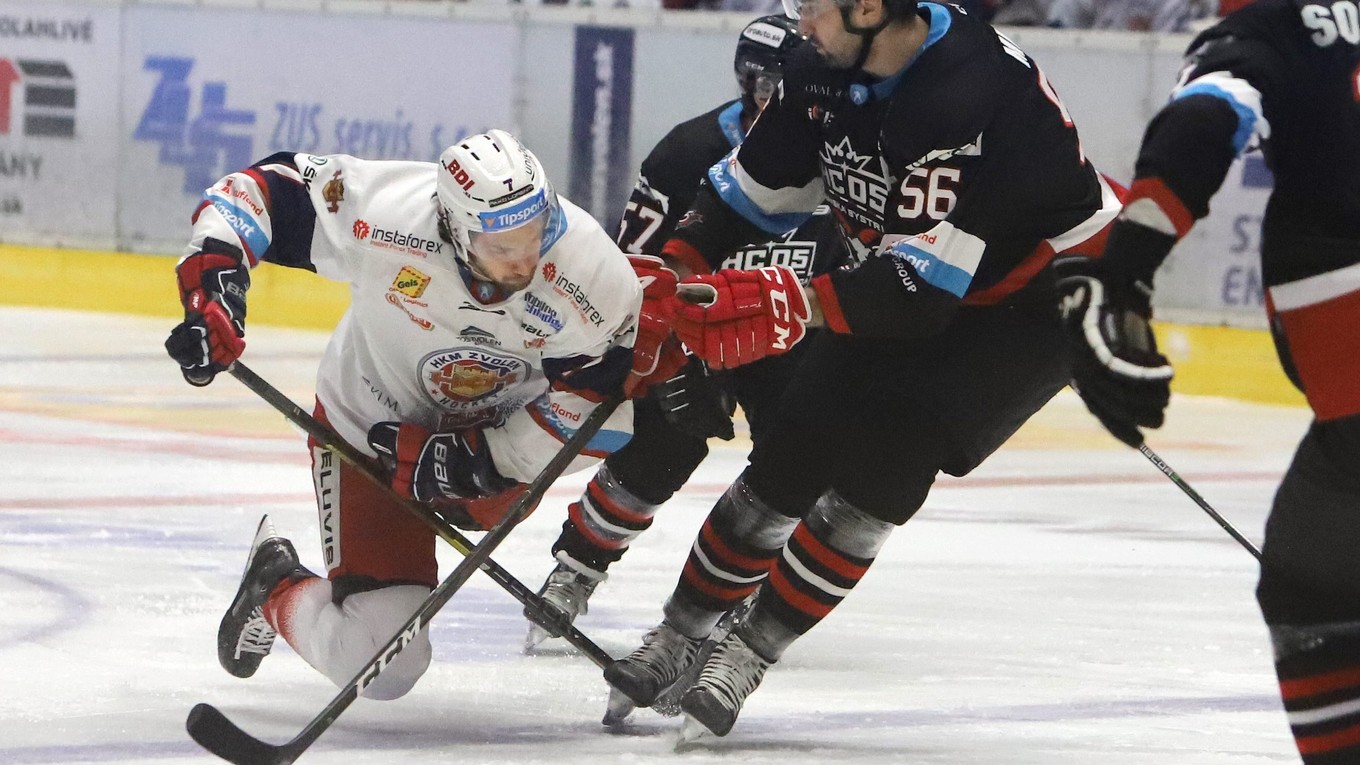 Ben Betker (vľavo) bol druhým najproduktívnejším obrancom Zvolena.