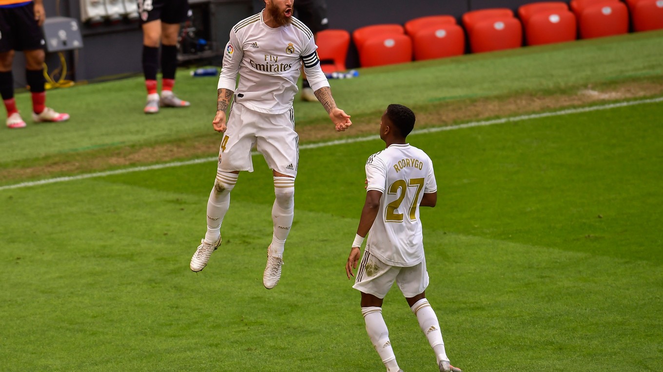 Sergio Ramos (vľavo) po strelenom góle.