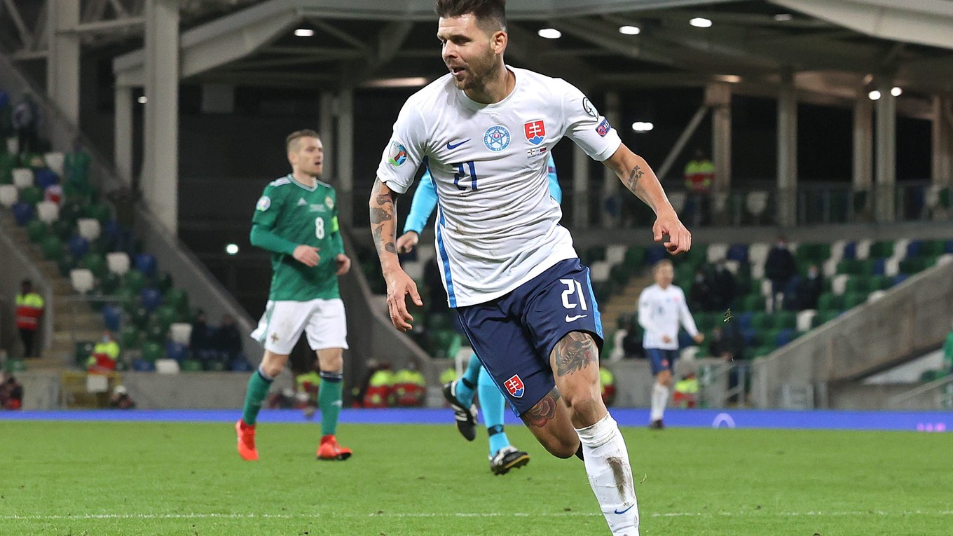Michal Ďuriš rozhodol zápas Severné Írsko - Slovensko, baráž EURO 2020.