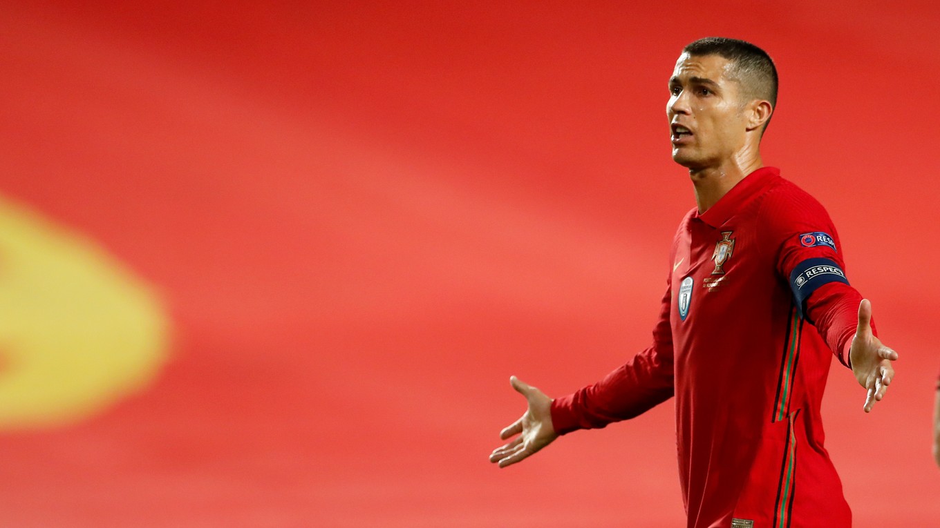 Portugalčan Cristiano Ronaldo v zápase Ligy národov proti Francúzsku.