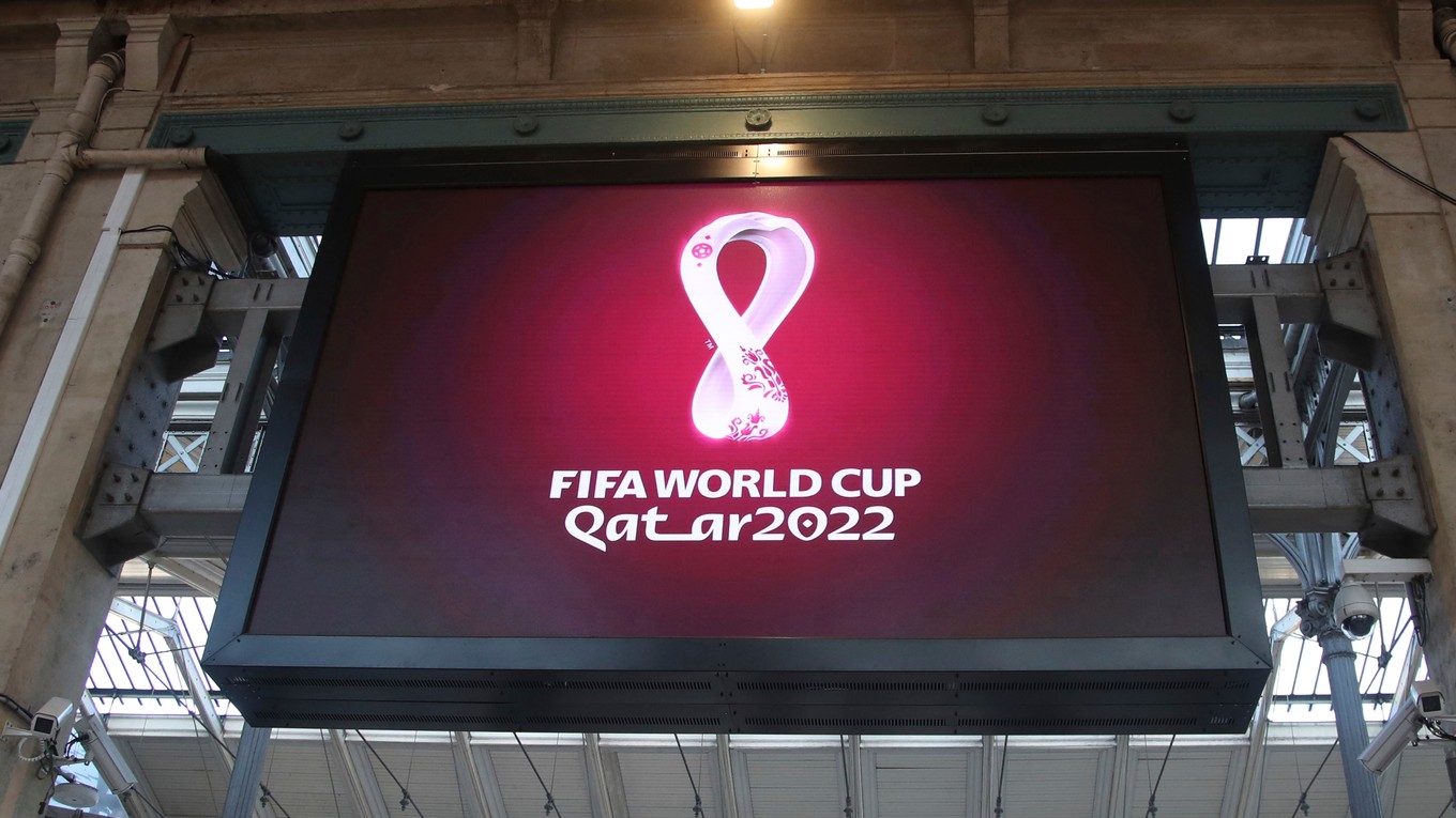 Pohľad na logo majstrovstiev sveta vo futbale 2022. 