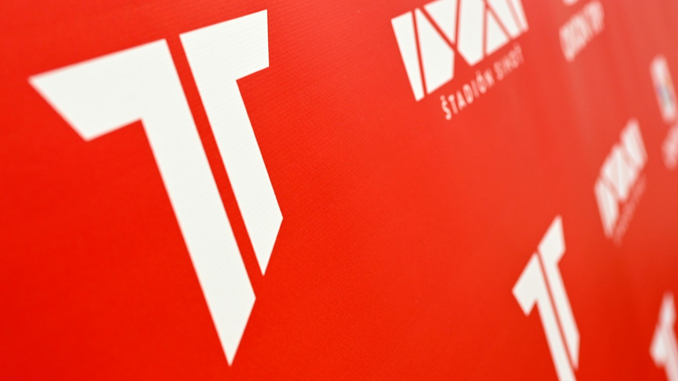 Nové logo futbalového klubu AS Trenčín.