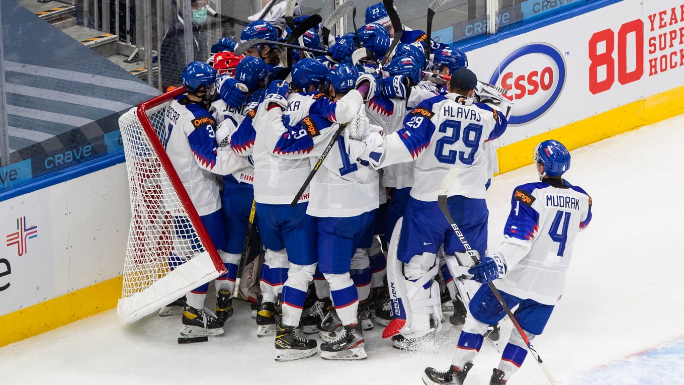 Zostrih zápasu Slovensko - Švajčiarsko na MS v hokeji do 20 rokov 2021.
