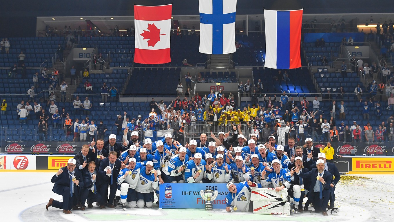Fínsko vyhralo MS v hokeji 2019 v Bratislave.