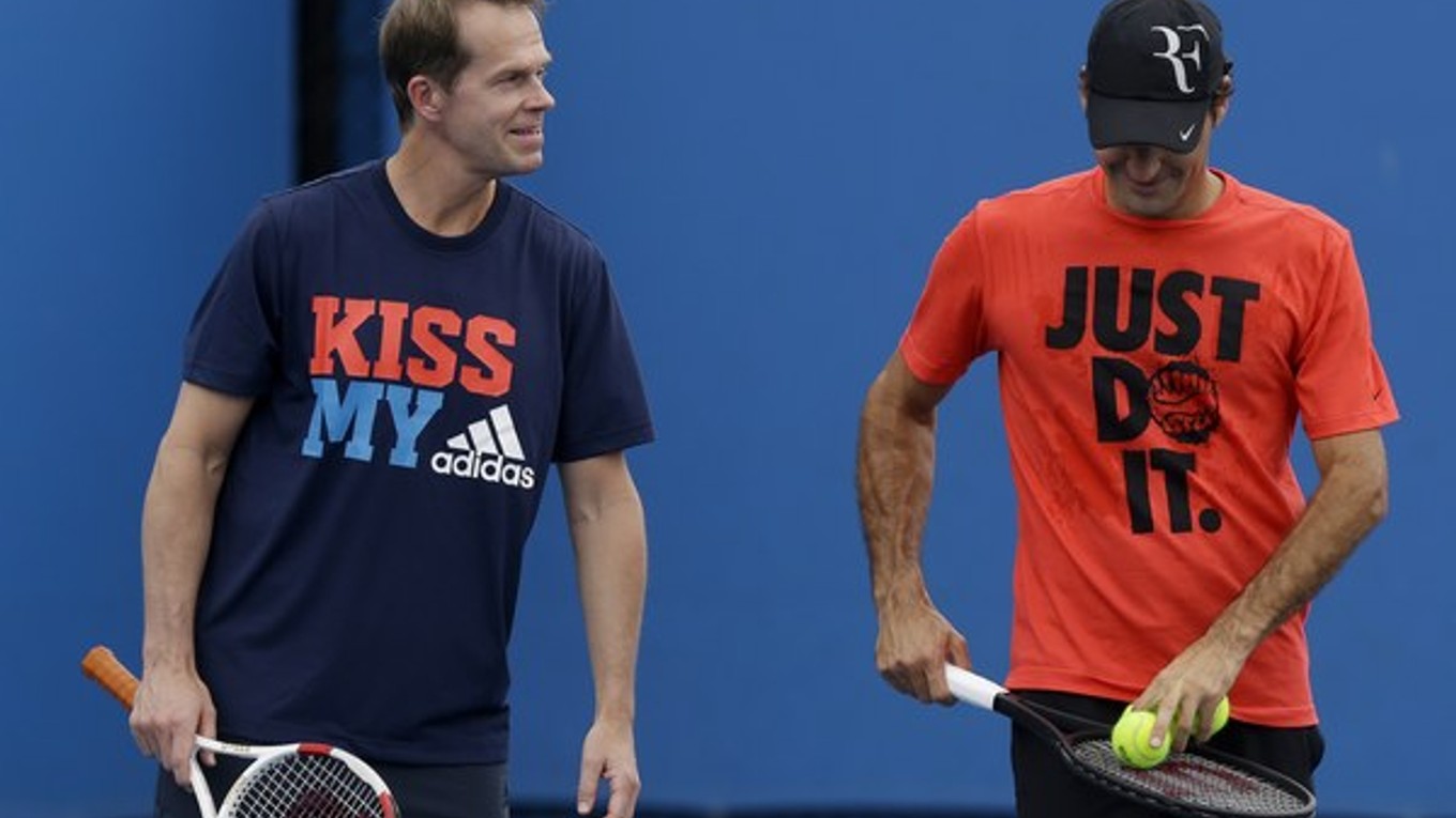 Stefan Edberg (vľavo) a Roger Federer v roku 2014.