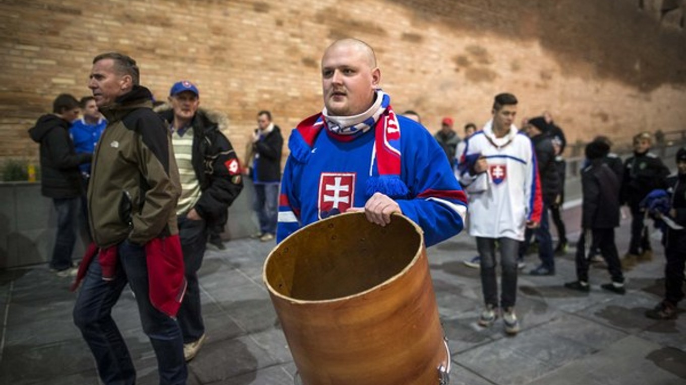Do Francúzska sa chystajú tisícky slovenských fanúšikov.