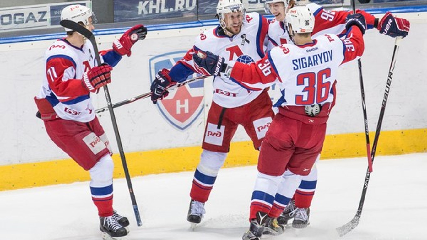 Hokejisti Lokomotivu Jarosľavl vyhrali na domácom ľade nad Chabarovskom za tri body.