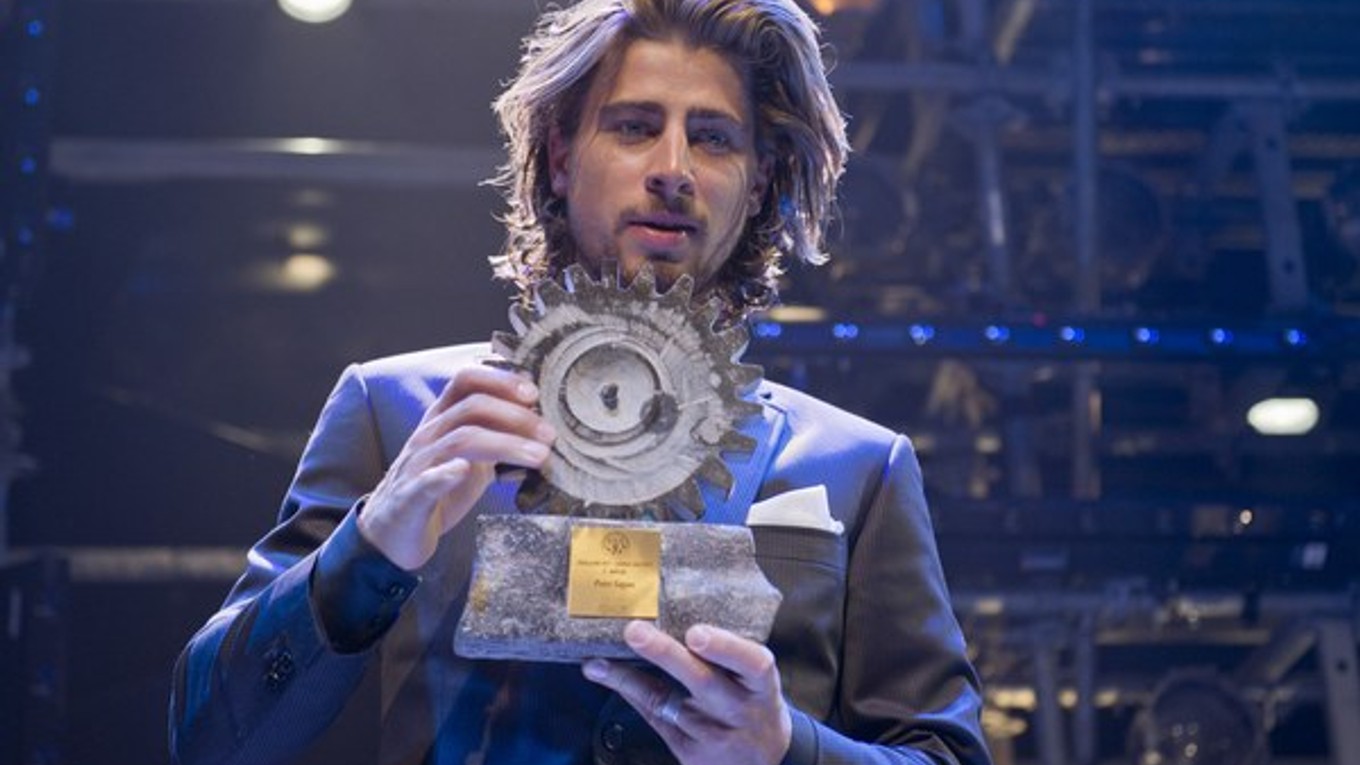 Peter Sagan opäť triumfoval v ankete Zlatý pedál.