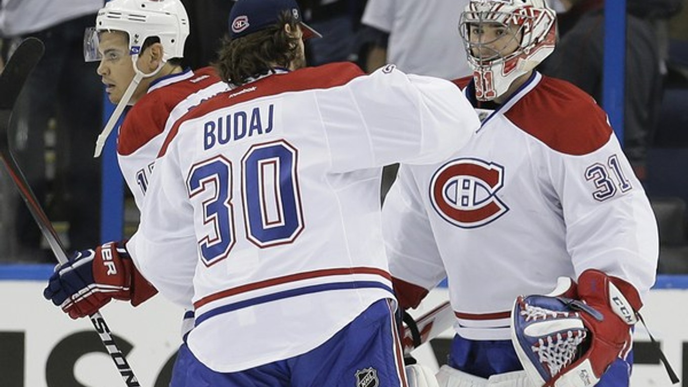 Dočká sa Peter Budaj v tejto sezóne aj štartov v NHL?