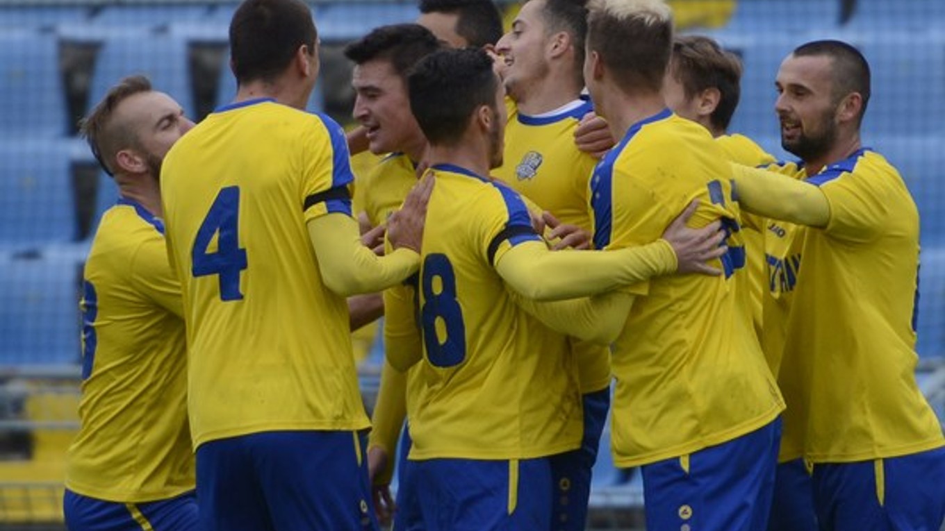 Cez Spartak Trnava až nečakane hladko postúpili futbalisti FC VSS Košice.
