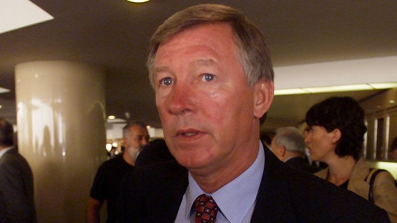 Na konci sezóny 2001/02 mal Ferguson okrúhlych 60 rokov. Napokon skončil na Old Trafford až ako 71-ročný.
