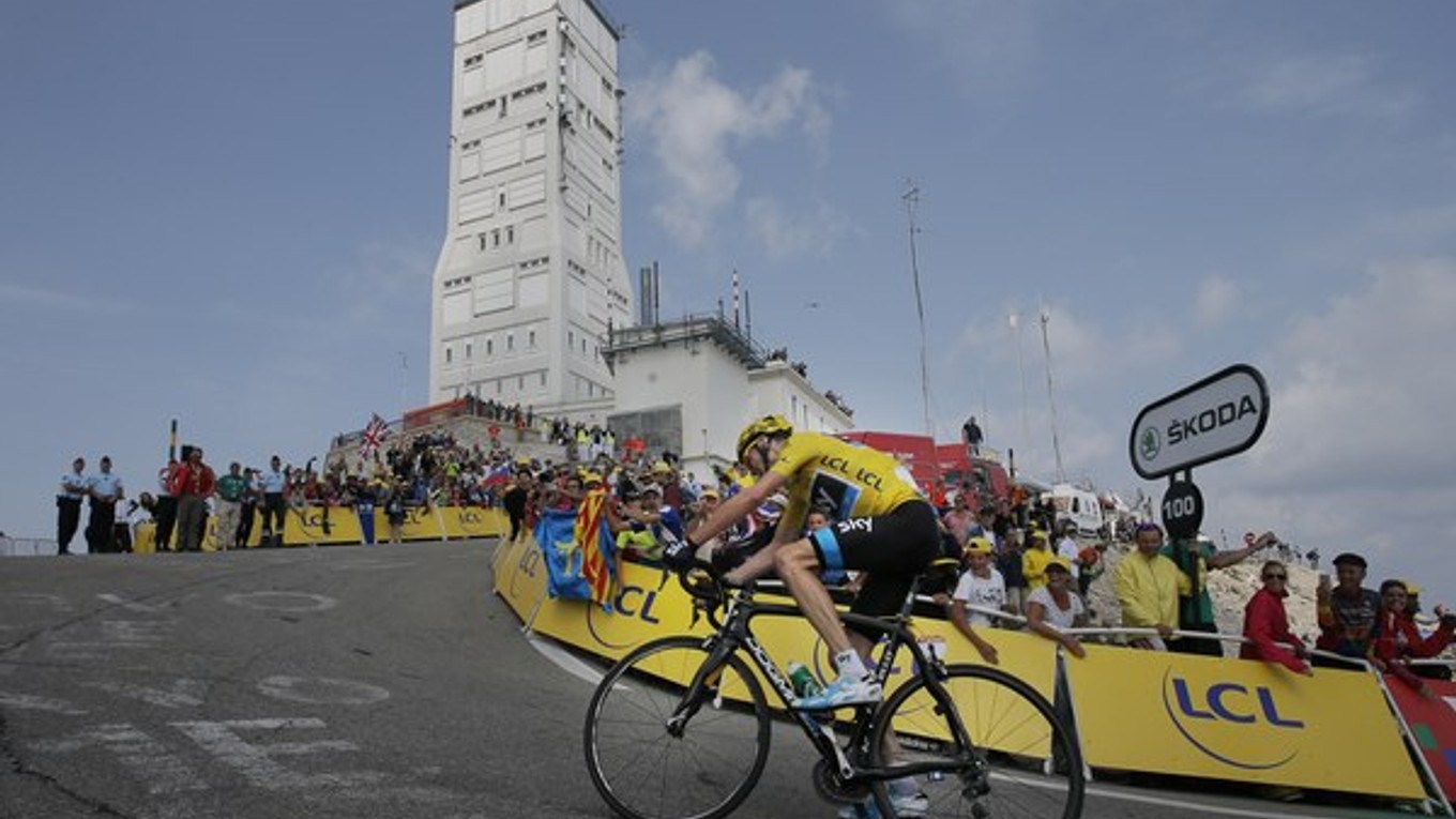 Na Mont Ventoux stúpali cyklisti naposledy v roku 2013. Na vrchole bol najrýchlejší neskorší víťaz Chris Froome.