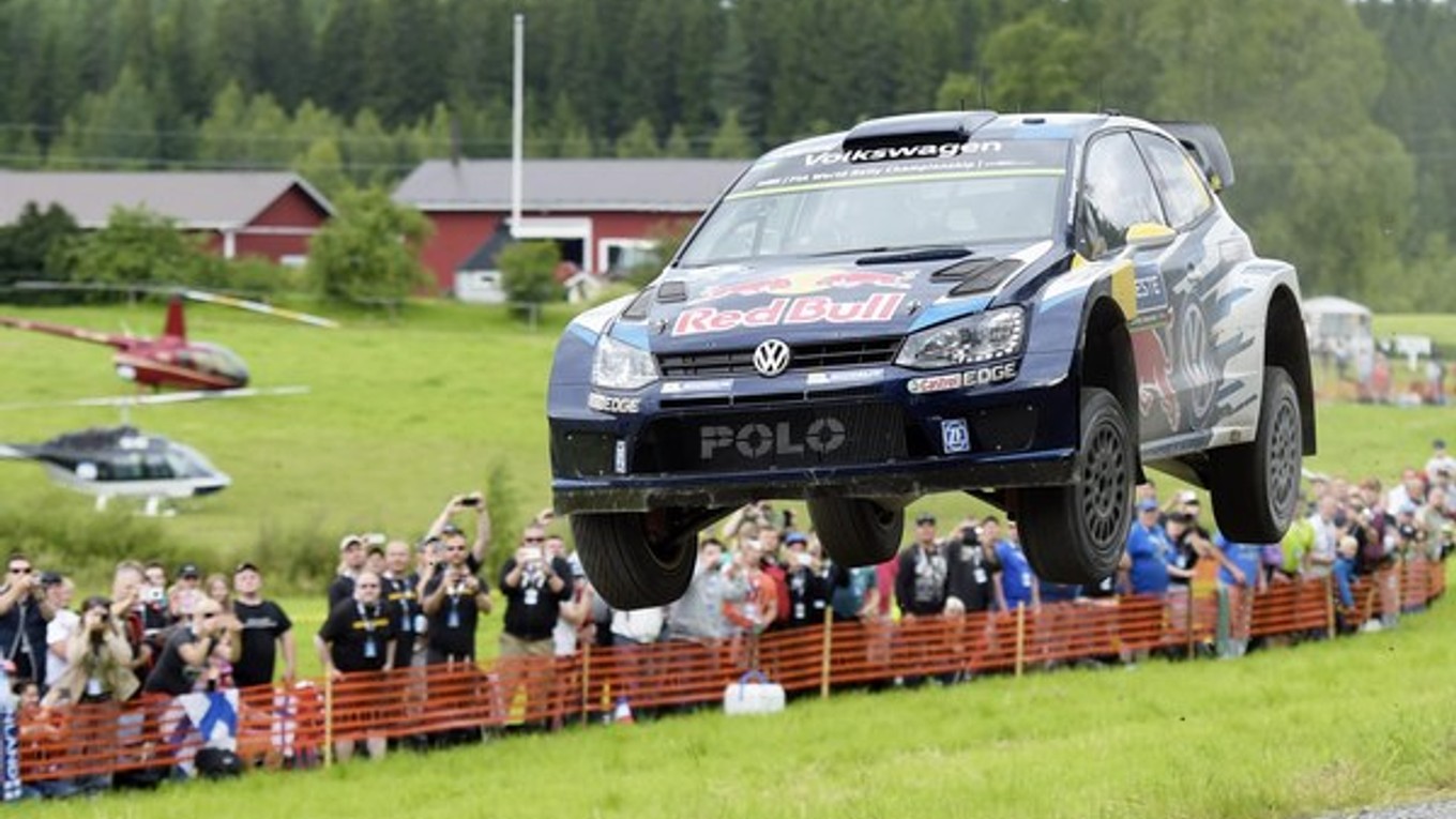 Nórska posádka Andreas Mikkelsen, Ola Floene na aute Volkswagen Polo R WRC vyhrala preteky v Španielsku.
