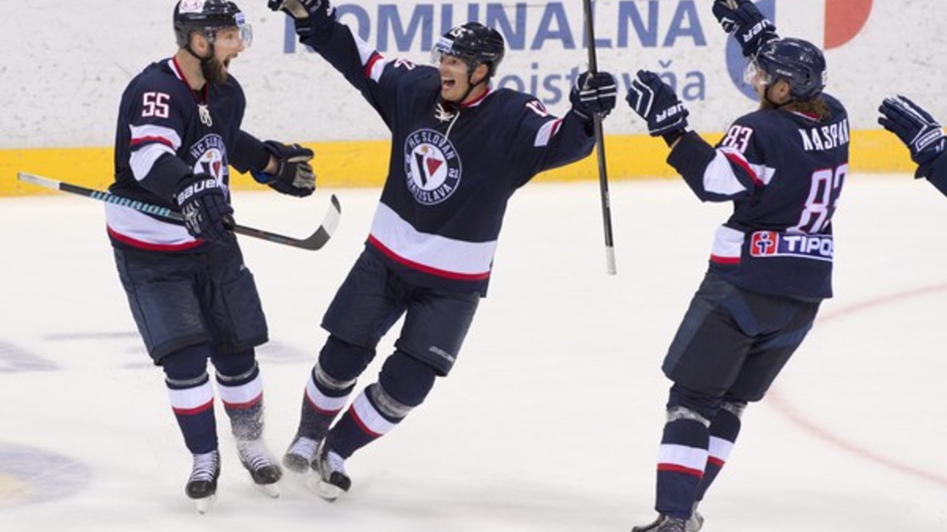 Hokejisti Slovana Bratislava nastúpili v piatok proti Kazani.