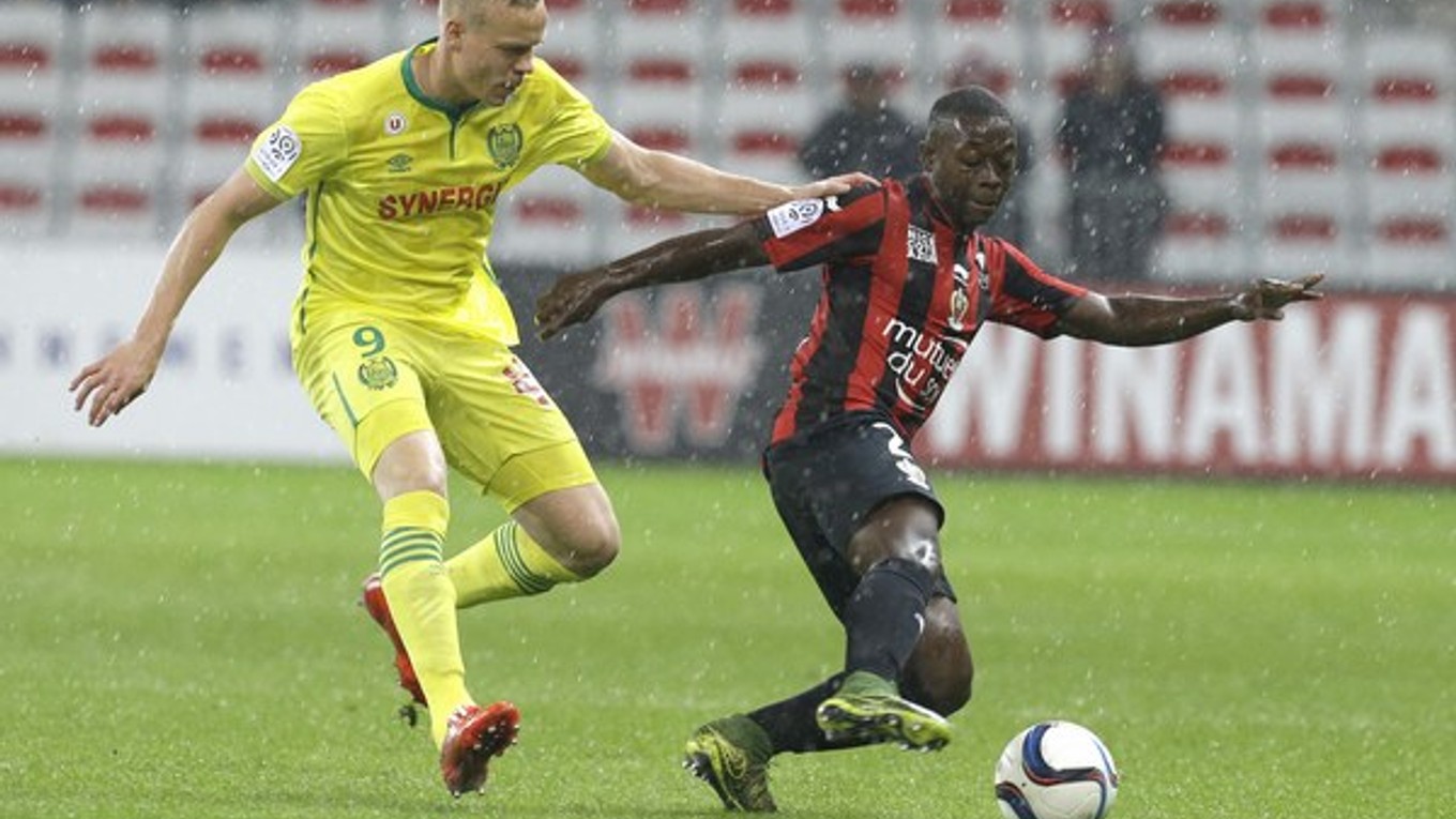 Sigórsson (vľavo) strelil v 70. minúte víťazný gól Nantes.