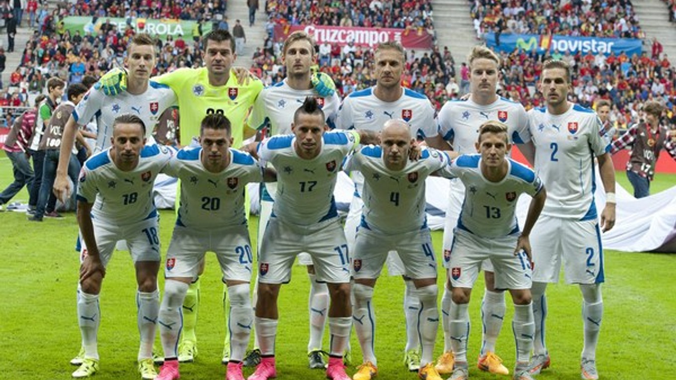 Vo svetovom rebríčku reprezentačných tímov si Slováci mierne pohoršili.
