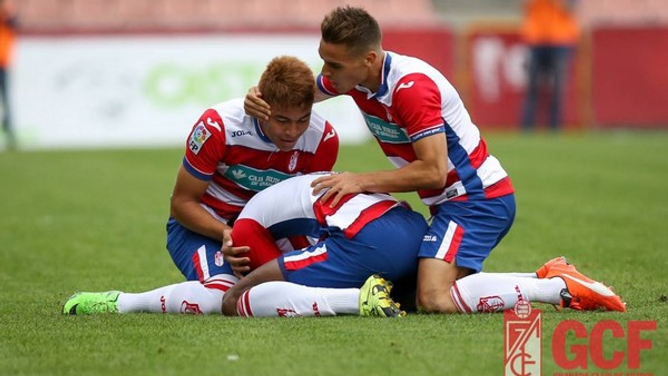 Futbalisti Granady síce na pôde Vallecana dokázali znížiť, no vyrovnať už nie.