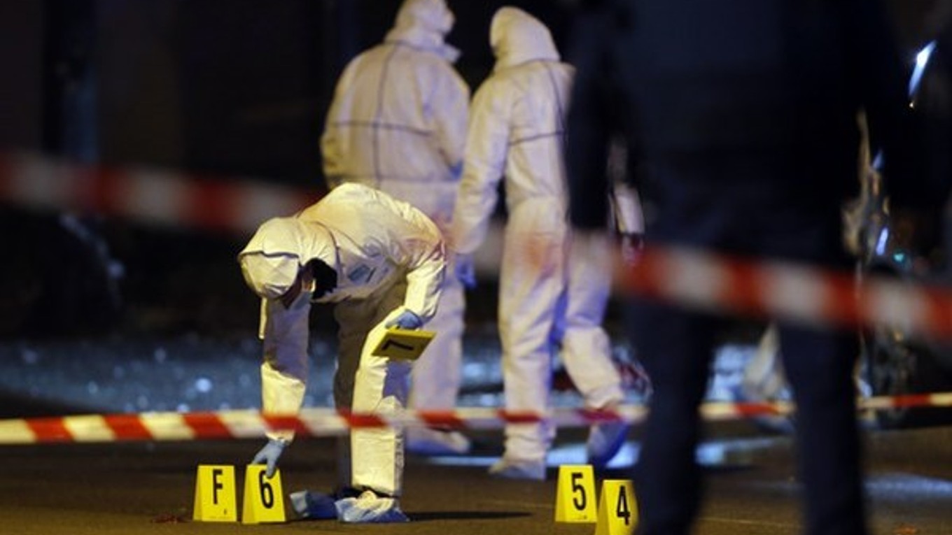 Útoky teroristov v Paríži môžu mať negatívny vplyv aj na športové udalosti v krajine, či už ide o futbal alebo cyklistiku.