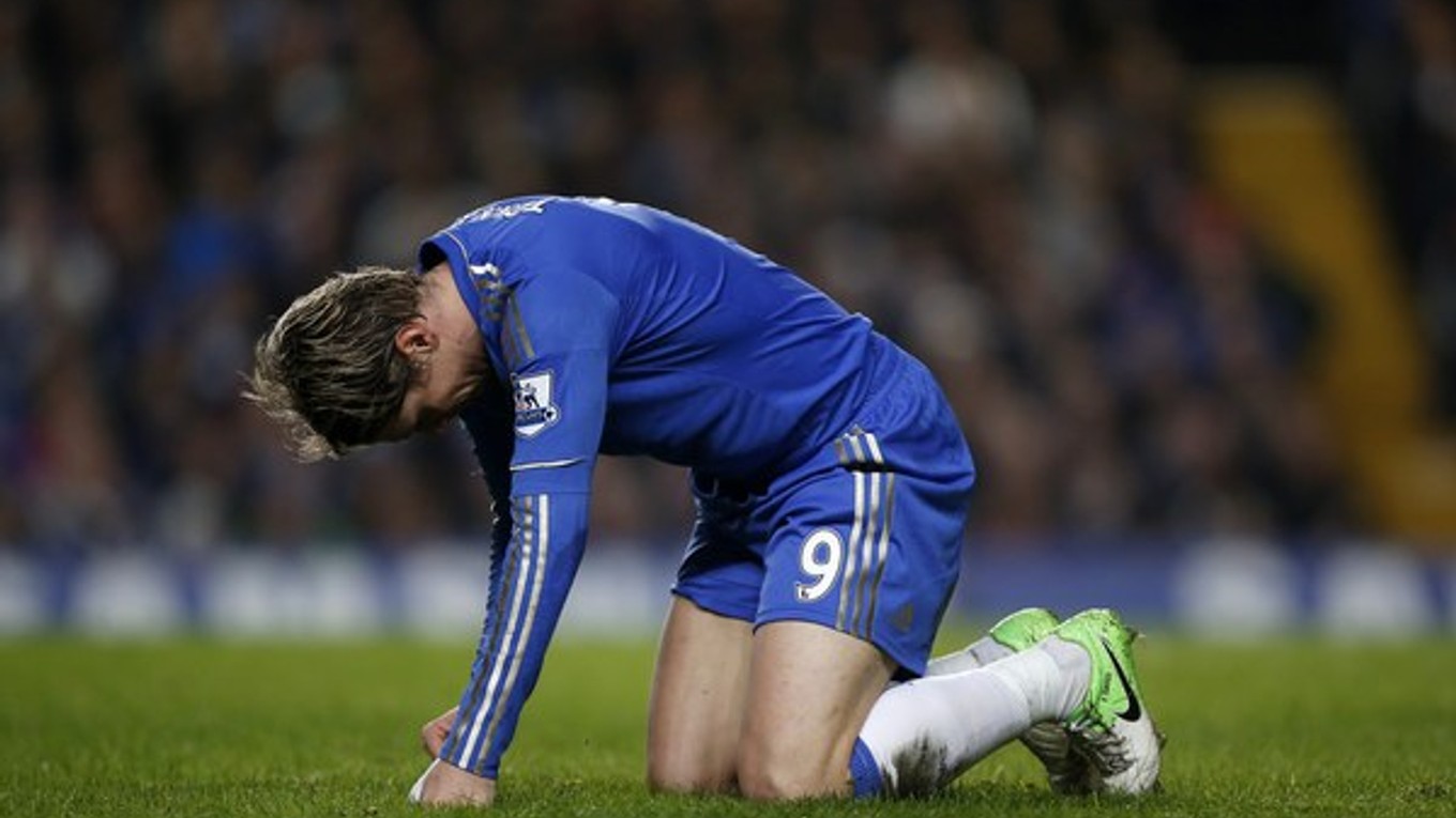 Azda najhorším prestupom v dejinách futbalu je príchod Fernanda Torresa do Chelsea.