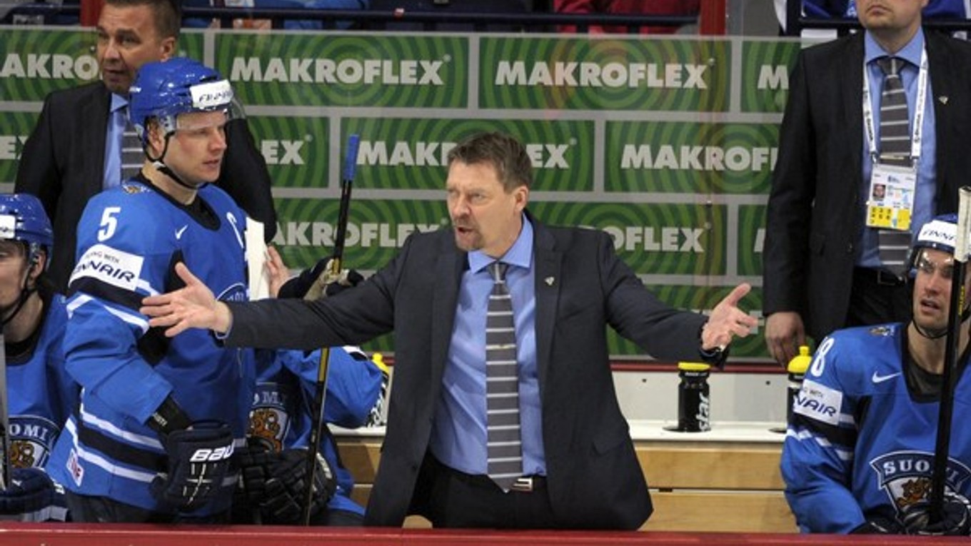 Juukka Jalonen vystrieda na lavičke Jokeritu Erkku Westerlunda, ktorému po aktuálnej sezóne skončí kontrakt.
