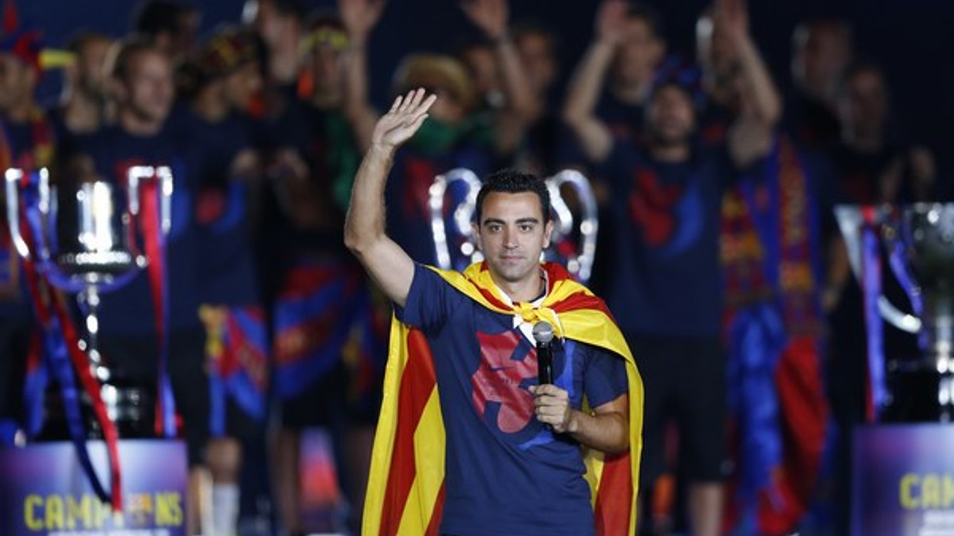 V júni sa Xavi rozlúčil s Barcelonou. Aktuálne finišuje so svojou kariérou v Katare.