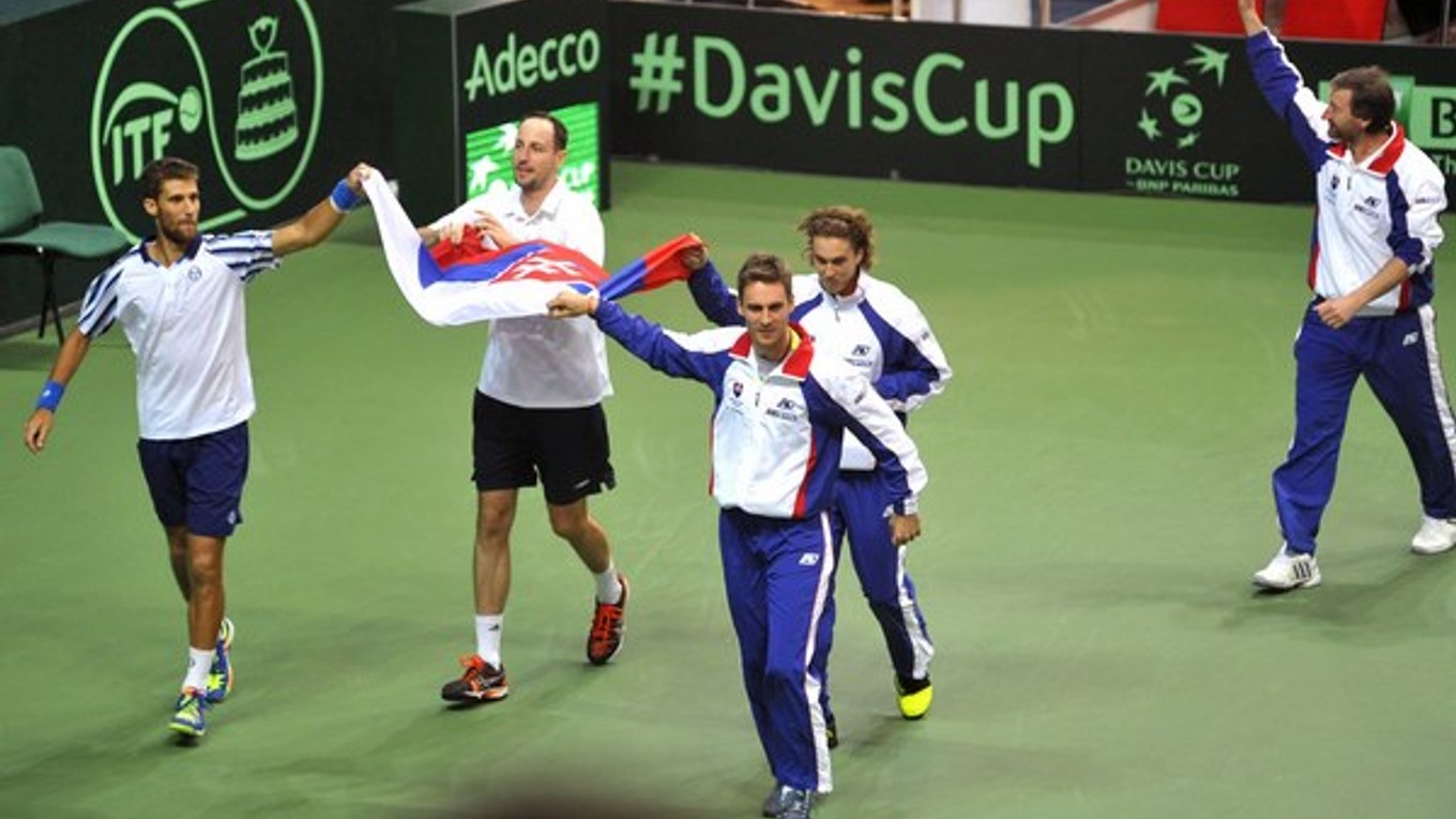 Slovenskí tenisti spoznali meno svojho najbližšieho protivníka. Predstavia sa však až v 2. kole.