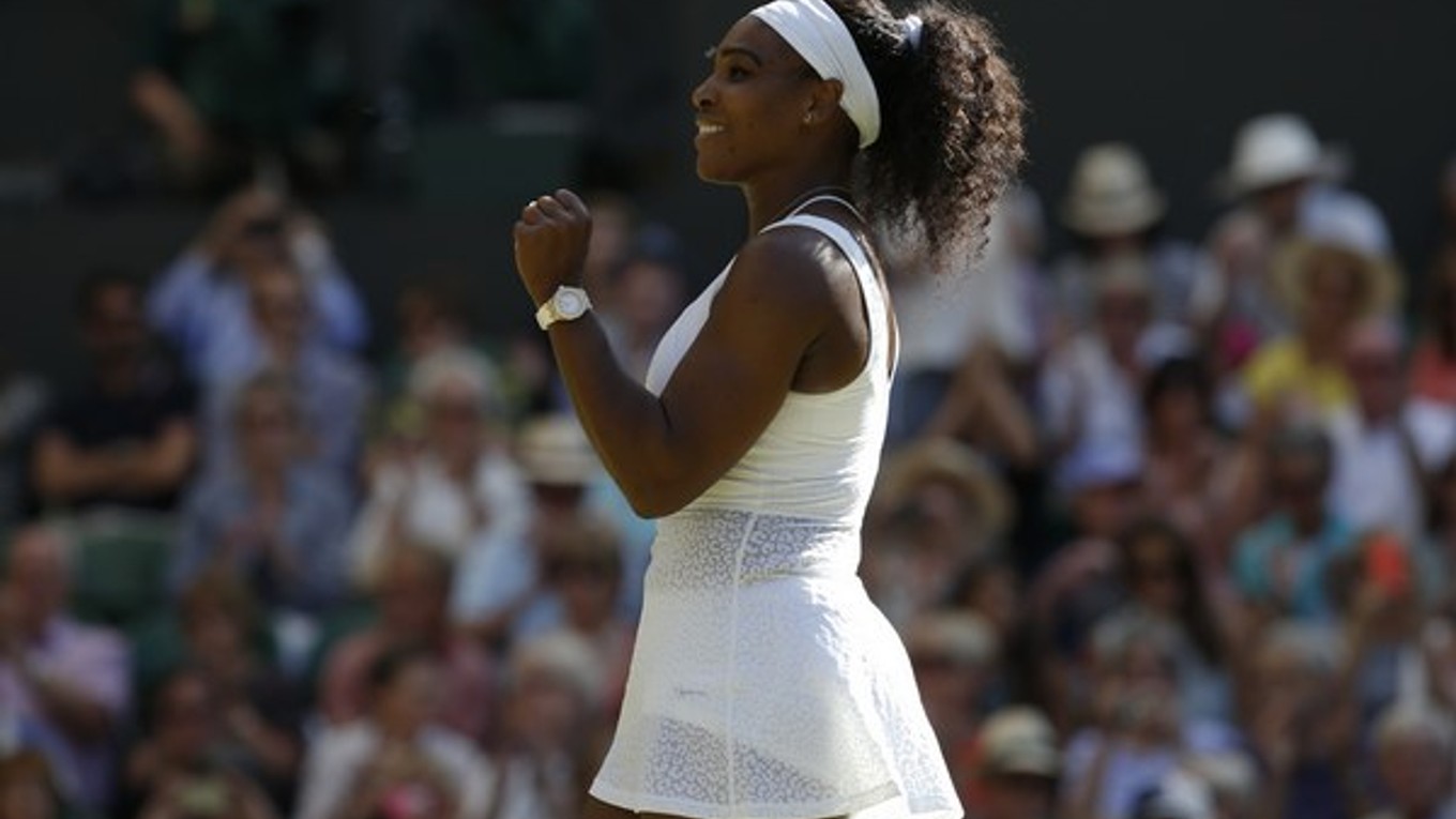 Serena Williamsová vyzerá byť nezastaviteľná, podarí sa spôsobiť šok na wimbledonskej tráve mladej Španielke Muguruzovej Blancovej?