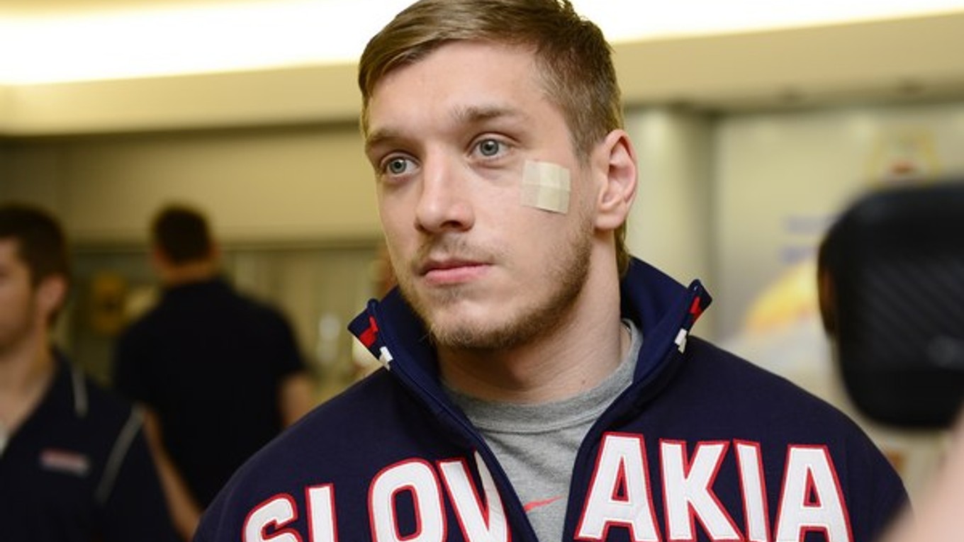 Marcel Haščák hral v KHL za Dinamo Riga a Amur Chabarovsk.