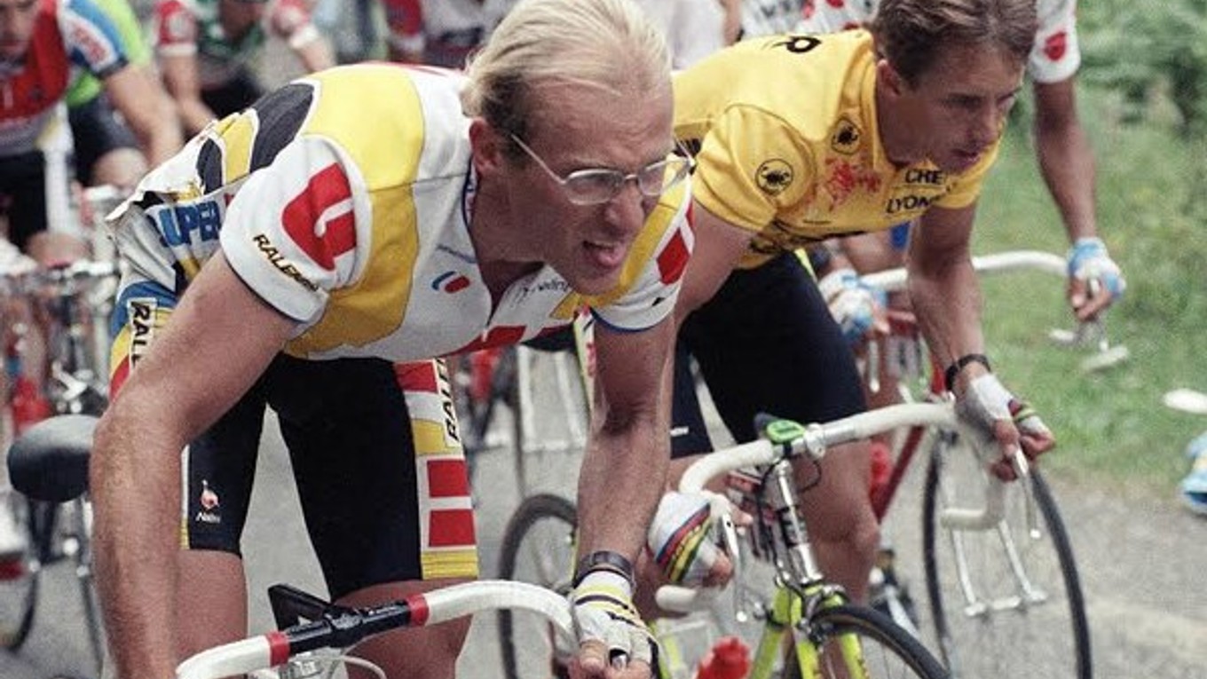 Laurent Fignon (vľavo) a Greg LeMond (vpravo) boli na Tour de France veľkými súpermi aj prekvapujúcimi víťazmi.