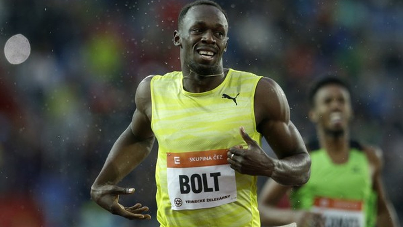 Jamajský šprintér Usain Bolt vyhral v Londýne v behu na 100 metrov.