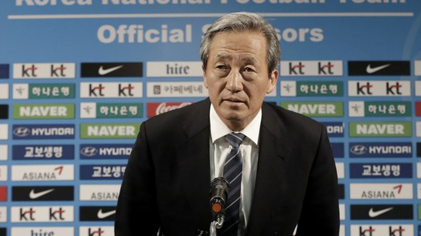 Chung Mong-joon je po Michelovi Platinim druhým oficiálnym kandidátom na prezidenta FIFA.