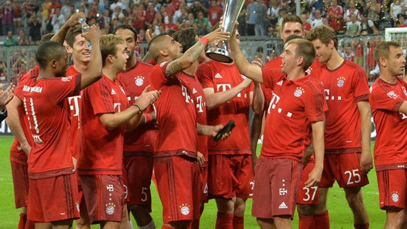 Futbalisti Bayernu Mníchov sa tešia z triumfu na Audi Cupe.