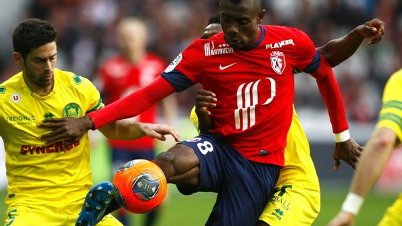 Hráči FC Nantes (v žltom) začali sezónu víťazstvom.