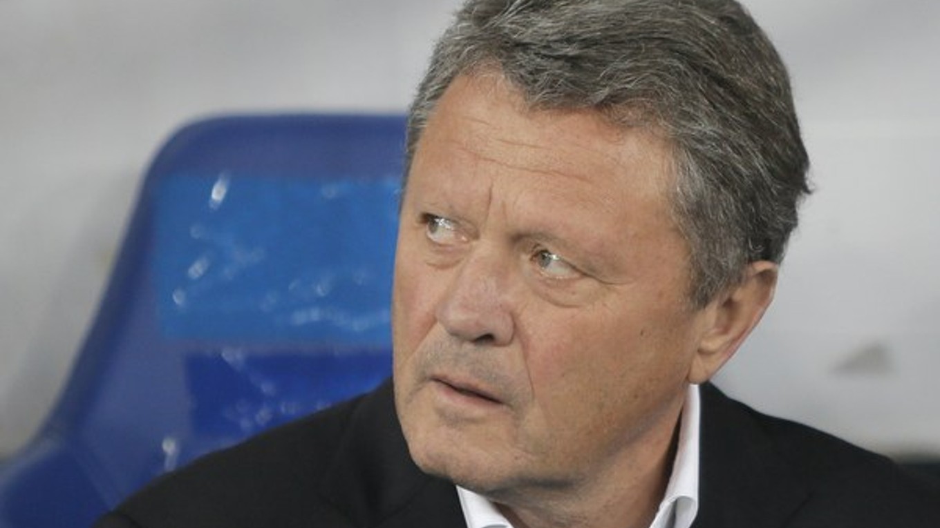 Miron Markevič ponúkol po nepresvedčivých výkonoch Dnipra svoju rezignáciu.