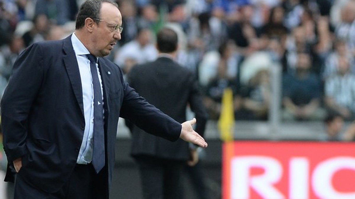 Rafael Benitez možno v Neapole pokračovať nebude.