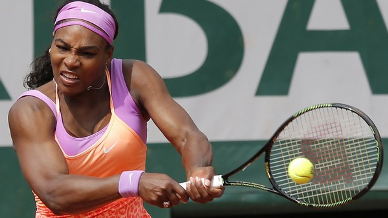 Serena Williamsová bojuje na Roland Garros o zisk jubilejného dvadsiateho grandslamového titulu.