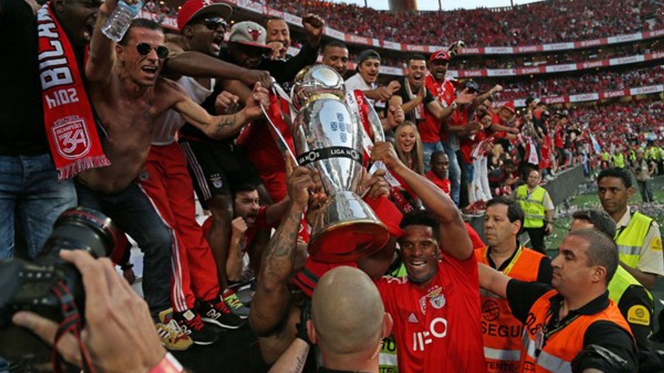 Po zisku majstrovského titulu získali futbalisti Benficy Lisabon ďalšiu trofej do klubovej vitríny.